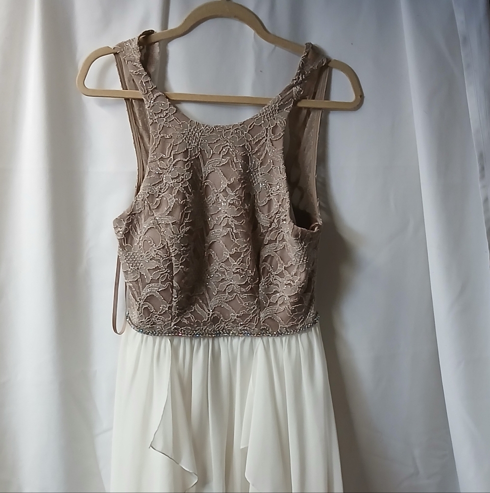 City Studio Lace Detail Dress in Cream